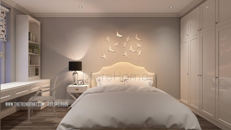 Bàn học và kệ sách gỗ công nghiệp thiết kế đẹp mắt được đặt bên cạnh cửa sổ giúp cho bé có được không gian học tập, sáng tạo.